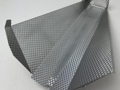 39 Apl Plancha Gofrada